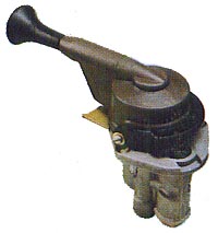 2352 | VALVULA FRENO DE MANO CIRCUITO SIMPLE WABCO (3 SALIDAS) F.S.S