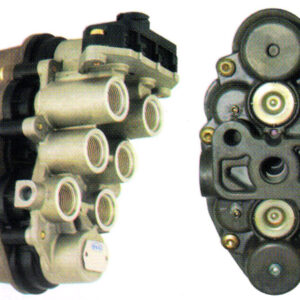 4994 | VALVULA 4 CIRCUITOS APU KNORR CON SENSOR DE PRESION 5V. / R22 X 1.5MM. F.S.S