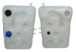 5935 | DEPOSITO DE EXPANSION CON TAPAS CON SENSOR / SALIDA ABAJO RESERPLASTIC