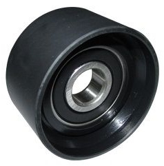 9136 | POLEA TENSORA INTERMEDIA LISA / PLASTICA IMP.