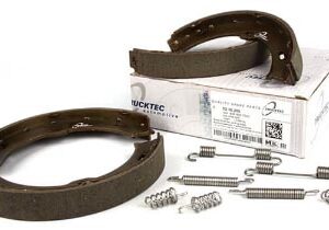 9227 | JGO. PATINES DE FRENO DE MANO CON RESORTES Y CINTA TRUCKTEC